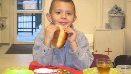 Na de middag konden we het lekkers met de kleintjes delen!