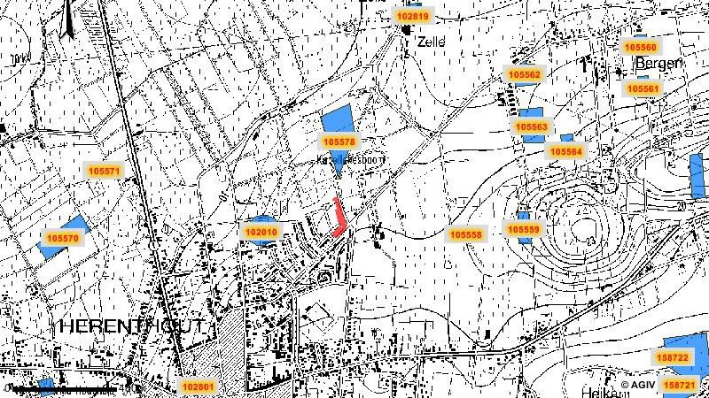 CAI 105564: Herenthout-Bouwel 7 (HB 14), bij een archeologische veldprospectie in 2001 werden scherven roodbeschilderd aardewerk uit de volle middeleeuwen aangetroffen samen met een scherf grijs