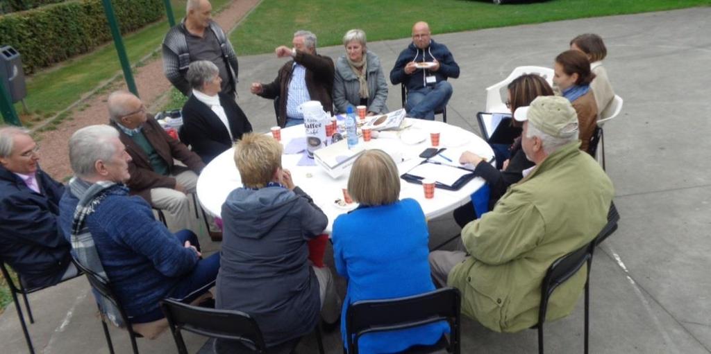 Aan tafel moment In de wijken Veeweide, Kersenweide en Noteborn werd er een Aan tafel moment georganiseerd.