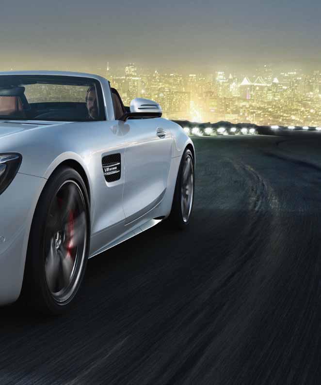 37 Intensiviteit pur sang. De nieuwe Mercedes-AMG GT C Roadster. De brede achterzijde van de Mercedes-AMG GT C Roadster laat zien dat we maximale performance zichtbaar willen maken.