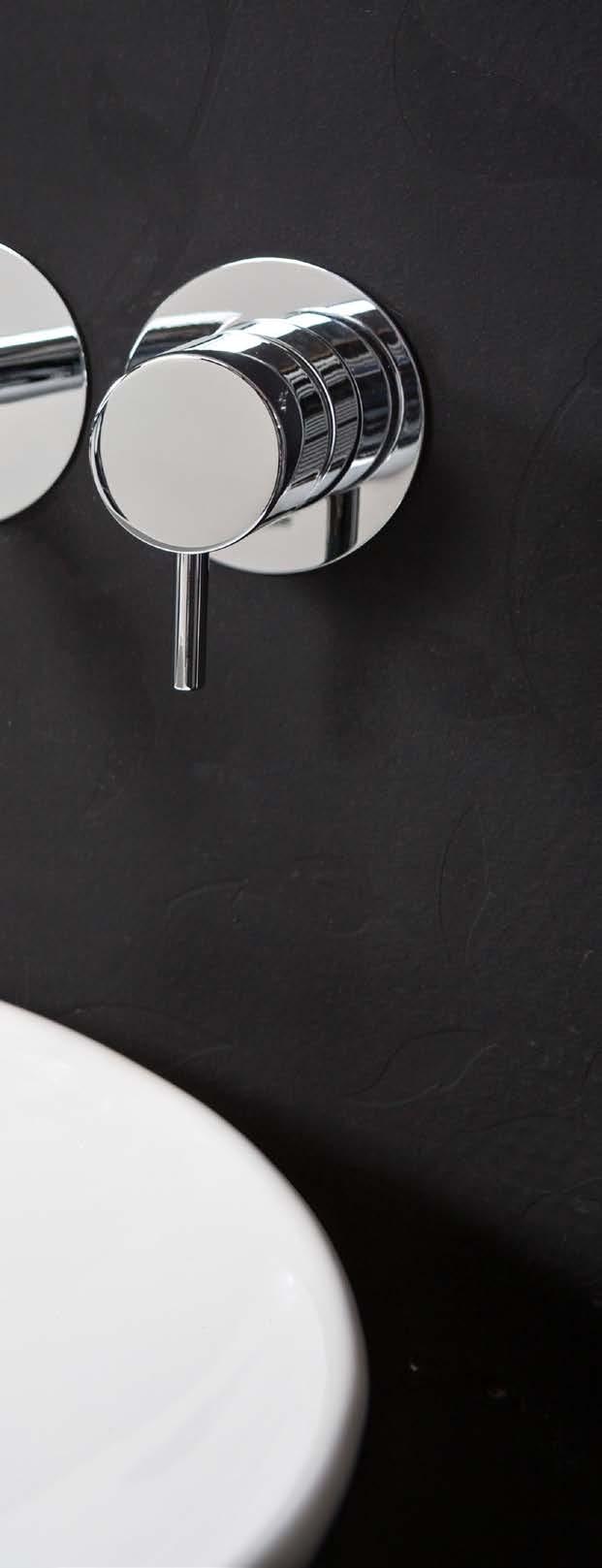DUERO Duero collectie De altijd populaire kranencollectie Duero kenmerkt zich door haar ronde, strakke lijnen met een tijdloos design. Door het uiterlijk passen de kranen in elke badkamerinrichting.