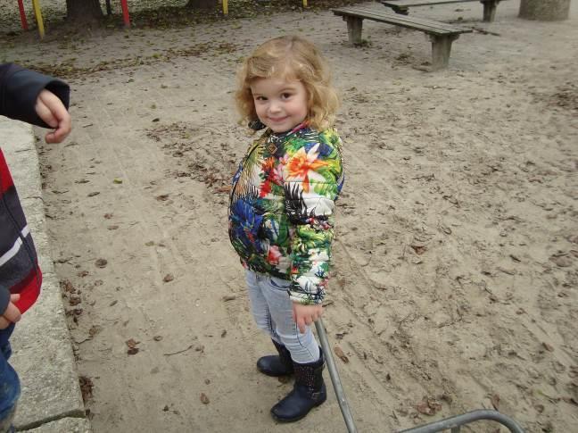 In groep 2 zijn we deze week begonnen met het werken met een week-taak-kaart. Wat vonden wij van het Halloween-feest?