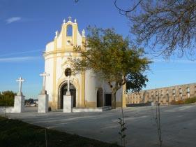 Igreja N.S. de Nazaré. Aquaduct, Elvas.. 27-10-2010.