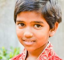 Dankzij u heeft Mita (9) weer een familie De 9-jarige Mita uit India heeft al het een en ander moeten doorstaan in haar jonge leven.