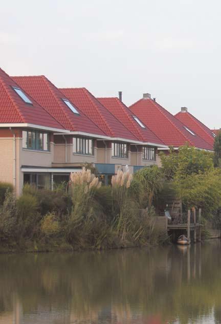 II. Vastgestelde voorschriften Uw aanvraag bouwvergunning zal worden getoetst aan: het bestemmingsplan Woonpark Oosterhout 2002.
