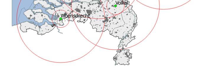 Locaties van de vijf MASS verkeersleidingsradarsystemen (groene ruit) met daaromheen de 15 en 75 km cirkels.