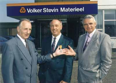 In gesprek met De mannen van Volker Stevin Materieel Spaarndam Na de fusie in 1970-1972 van de aannemersbedrijven Van Hattum en Blankevoort-Beverwijk, Van Splunder-Ridderkerk, Boele en Van