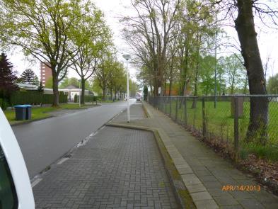 Voor de schriftelijke buurtenquête worden huis-aan-huis vragenlijsten verspreid over het onderhoud van de buurt.