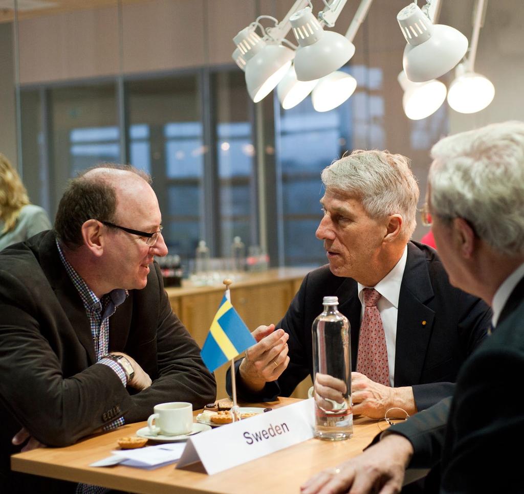 Buitenlands netwerk versterken tijdens Ambassadeursdagen Tijdens de Ambassadeursdagen bezoeken Nederlandse ambassadeurs werkzaam in Noordoost-Europese landen en de ambassadeurs vanuit die landen