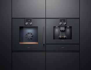 antraciet, metallic en zilver. De handgrepen van de ovendeur matchen met die van onze koelkasten, zodat alles in uw keuken een harmonieuze look uitstraalt.