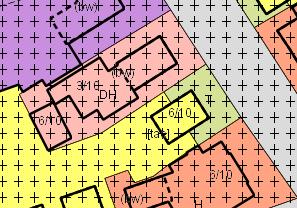 In het bestemmingsplan Harskamp heeft dit perceel de bestemming Detailhandel gekregen met daarbij de mogelijkheid van een bedrijfswoning.