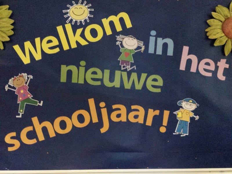 maandag 26 september, 19.15 uur: Informatieavond ouders 3 t/m 16 oktober: Kinderboekenwe ek dat ongetwijfeld nog gebeuren.