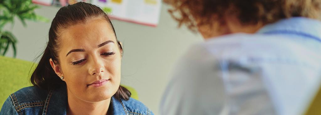 ZO KOM JE IN AANMERKING VOOR PIJNREVALIDATIE Medisch specialistische pijnrevalidatie is geschikt wanneer klachten langer dan 3 maanden duren en de goede zorg van huisarts,