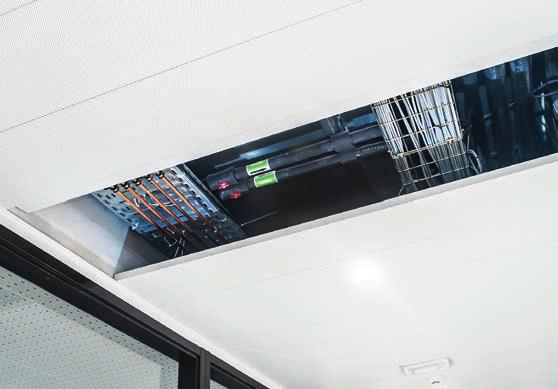 Conceptvrijheid Met XL-plafondpanelen heeft u de volledige vrijheid voor het uitwerken van uw concept. Al vanaf de ontwerpfase houdt LCC-Plafonds rekening met uw totaaldesign.