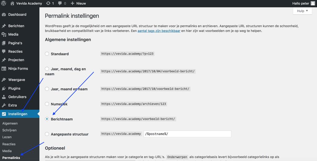 In het Dashboard van WordPress kun je aanvinken dat een nieuw bericht standaard de titel van het bericht als permalink gebruikt.