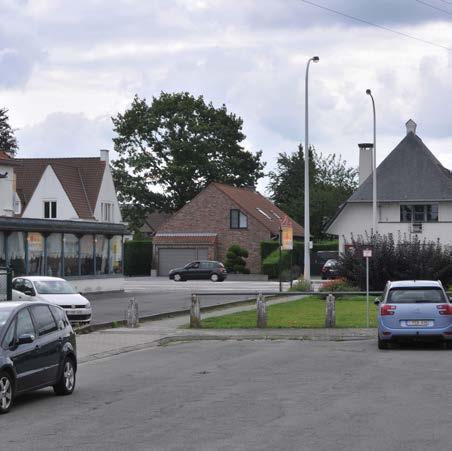 KOLENVENTERSTRAAT De Kolenventerstraat wordt afgesloten voor gemotoriseerd verkeer. Auto s moeten in-/uitrijden via de wijklussen, met name via de Parklaan-Moerlandstraat-Brugsken.