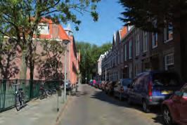 Minder in het oog springende uitzonderingen zijn de school aan de Hofdijkstraat en het kantoor van de Raad voor de Kinderbescherming aan de Prins Hendrikstraat.