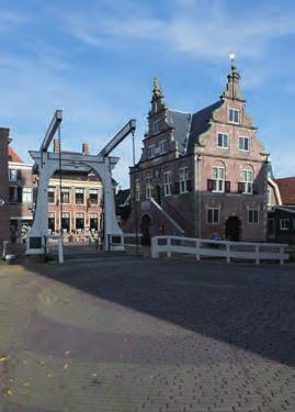 Cultureel erfgoed Hoofdstuk 5 Alkmaar heeft een aanzienlijke hoeveelheid cultureel erfgoed, waaronder historische panden in de beschermde gezichten en bijzondere objecten zoals molens en kerken.