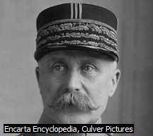 Хенри Пети (Henri Philippe Pétain), војни херој Француске током првог светског рата (1914-1918); Током Другог светског рата, од 1940.