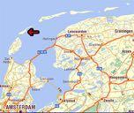 Inleiding Vlieland is het tweede bewoonde eiland van de Nederlandse Waddeneilanden. Aan de bovenzijde grenst het eiland aan de Noordzee en aan de onderzijde aan de Waddenzee. Het is geen groot eiland.
