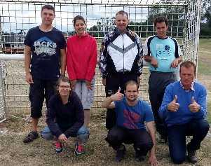 Allimpic s Gazetje 2 Voetbaltornooi De Hoge Kouter Al sinds enkele jaren doen wij met enkele van onze leden mee aan het voetbaltornooi van De Hoge Kouter in Kortrijk.