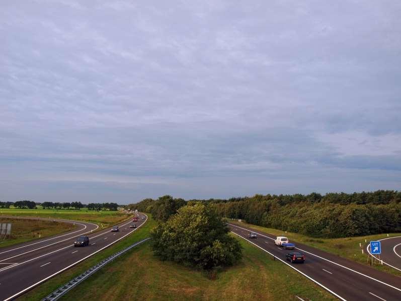 De ene berm is de andere niet: - langs verharde of onverharde weg - landschappelijke ligging - nauwelijks een meter