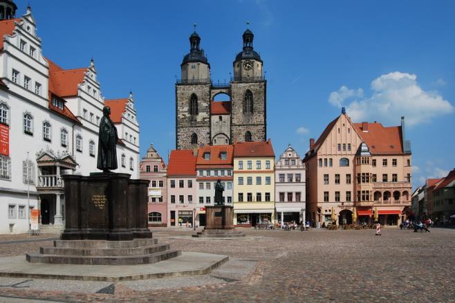 Bestemming WITTENBERG Wittenberg is een unieke stad, waar de geschiedenis van de Reformatie op veel