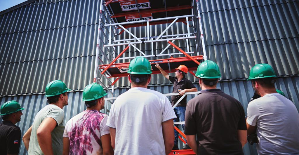 INTERVIEW BOELS RENTAL 4 Veilig werken begint bij kennis en bij het juiste klimmaterieel Paul Maenen, trainer bij Boels Training, over bewust werken aan veiligheid Weet je wat je doet dan werk je