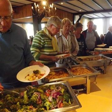 Tot slot hebben we door het park met het arboretum gewandeld en ging ieder op eigen gelegenheid terug naar de camping.