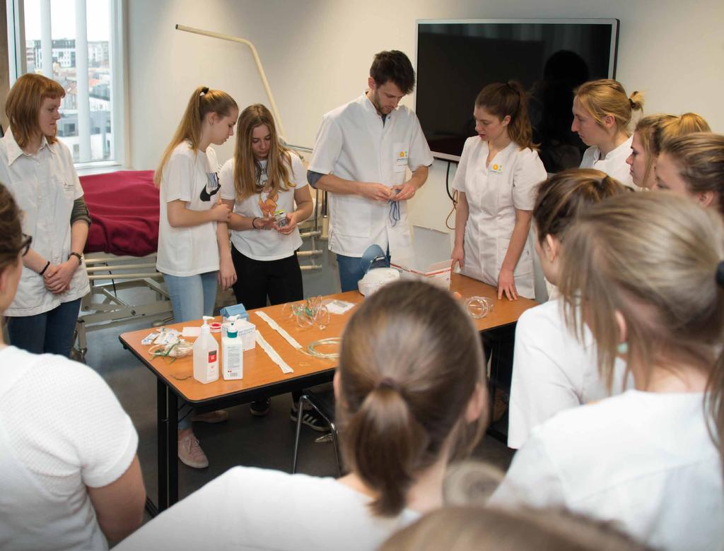 Het aantal studiepunten weerspiegelt de studielast voor de student.