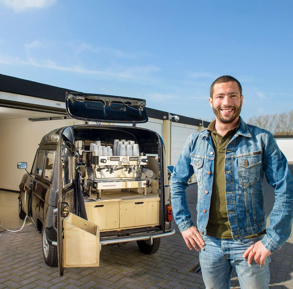 interview: waar gebruik jij je garagebox voor? Charif raakt niet uitgepraat over koffie. Hij maakt met zijn mobiele koffiebar de lekkerste espresso s, latte macchiato s en speciaalkoffie s.