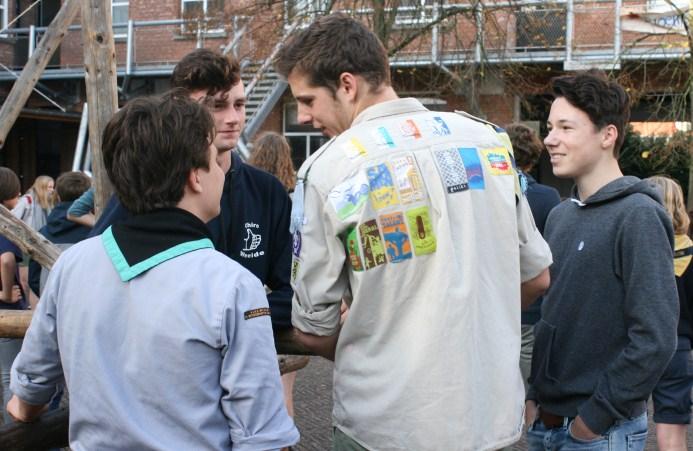 Dat onze jongeren fier zijn op hun jeugdbeweging konden we dan ook afleiden uit de talrijke uniformen.