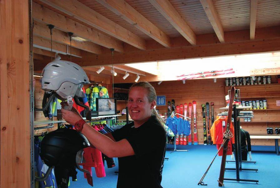 Dé winkel van Skipiste Nieuwegein In onze winkel van ruim 200m 2 kunt u alles vinden op het gebied van de skisport.