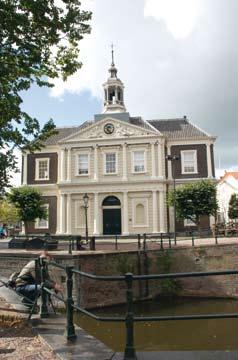 De naam van de molen herinnert aan de Groenlandse walvisvaart die eind 18 e eeuw floreerde.