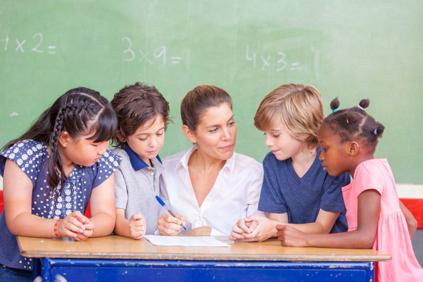 Over deze cursus Inleiding In deze cursus leer je meer over hoe kinderen leren. Als onderwijsassistent of pedagogisch medewerker heb jij een belangrijke rol in het leerproces van kinderen.