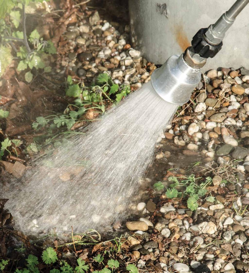 DUURZAAM ONKRUIDBEHEER MET HEET WATER Wel