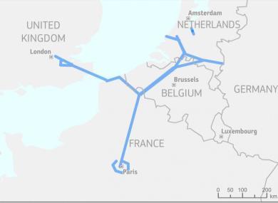 JAARVERSLAG INTERNATIONAAL 2016 ITS TEAM RWS 13 C-ITS Corridor NL-D-AT & InterCor Rijkswaterstaat neemt deel aan twee (pre-)deployment projecten op het gebied