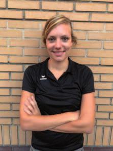 BEWEGEN IN GRoENooRd Hilde Pape is beweegcoach in de wijken Groenoord en Nieuwland. Zij onderzoekt de verschillende beweeg- en sportactiviteiten en ondersteunt tijdens diverse projecten.