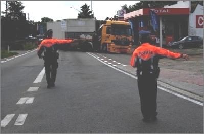 Veiligheidsgordel en andere beveiligingsmiddelen 2011 Gecontroleerde voertuigen 6.