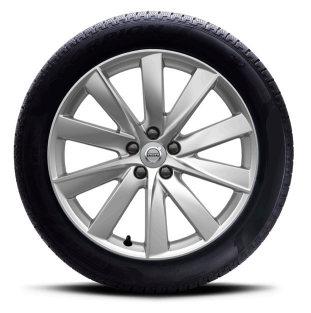 R18 Michelin, Latitude Alpin LA2 19"