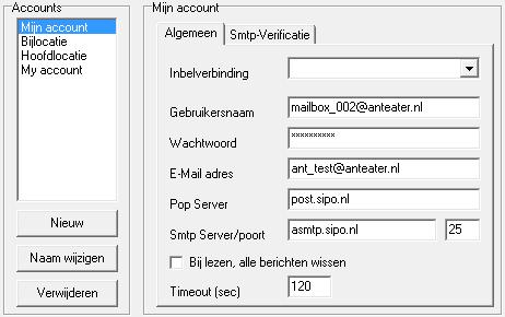 56 Verbindingsinstellingen: Accounts U kunt één of een aantal accounts aanmaken, die gebruikt kunnen worden voor het e-mail verkeer.