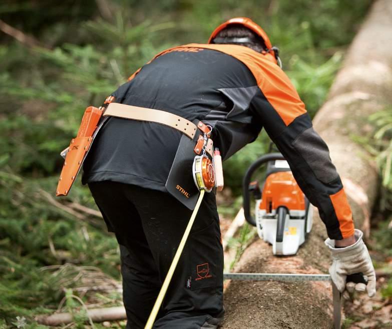 Handgereedschap en toebehoren voor bosbouw Snoeiwerk Snoeien en lichte bijlwerkzaamheden Velbijlwerkzaamheden Licht kloofwerk (aanmaakhout) Middelzwaar kloofwerk (30 cm lang, Ø tot 30 cm, geen