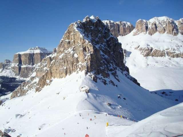 ITALIË DOLOMIETEN SELLA-VAL GARDENA: SKIHUTTENTOCHT Een Skisafari