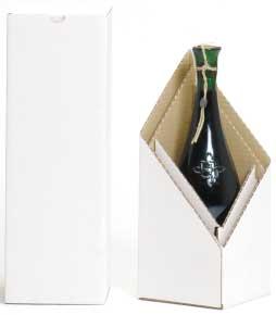 32 Verzendverpakking 389020 Verzendverpakking voor 1 fles. Binnenmaat 90x90x320 mm. Met holle-wandconstructie om breuk nog beter te voorkomen.