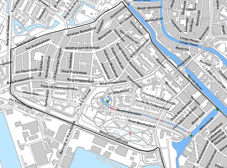 afbeelding 4.2. Watersysteem wijk West [lit. 1] 4.5. Oppervlaktewaterkwaliteit In de wijk West liggen geen meetpunten voor waterkwaliteit.