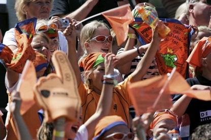 Shell Jeugddag 2011 Van 25 juni tot en met 3 juli wordt de Rabo FIH Champions Trophy Dames gespeeld in het Wagener Stadion in Amsterdam.