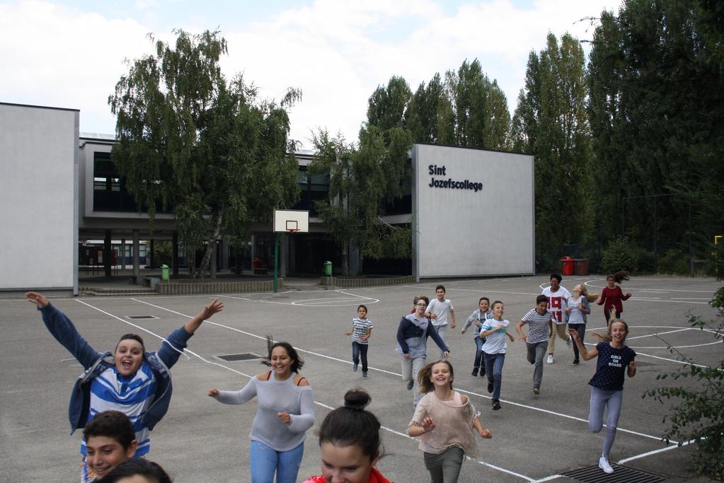 6.3. Sport na School Sport na School is een Brusselse organisatie die zeer betaalbare sportfaciliteiten aanbiedt in een Nederlandstalig kader.