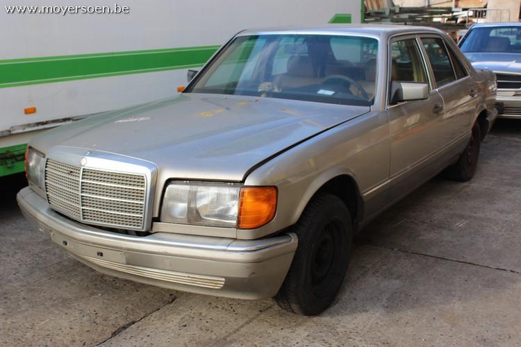 7 MERCEDES-BENZ W126 90 Categorie: ongekend. Brandstof: Benzine Transmissie: Automaat Afgelezen kilometerstand: 128923 km. 1ste inschrijving: ongekend. Kleur: Beige Motorinhoud: ongekend.