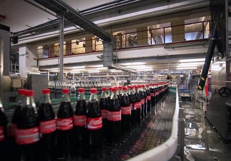 Zij staan in voor de consumentenmarketing en het basisconcentraat voor de drankjes dat verkocht wordt aan Coca-Cola European Partners België.