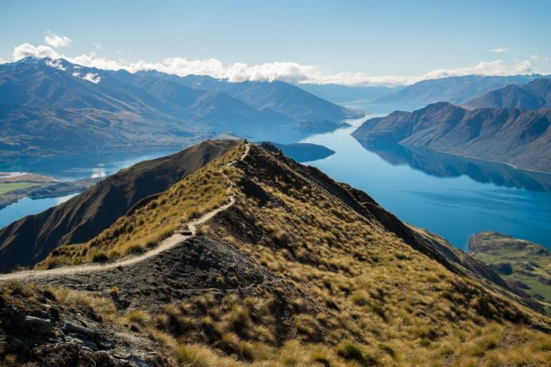 Dag 18: Wanaka Vrije dag in Wanaka. Wanaka is voor de Nieuw Zeelanders een favoriete vakantiebestemming vanwege haar schitterende omgeving.